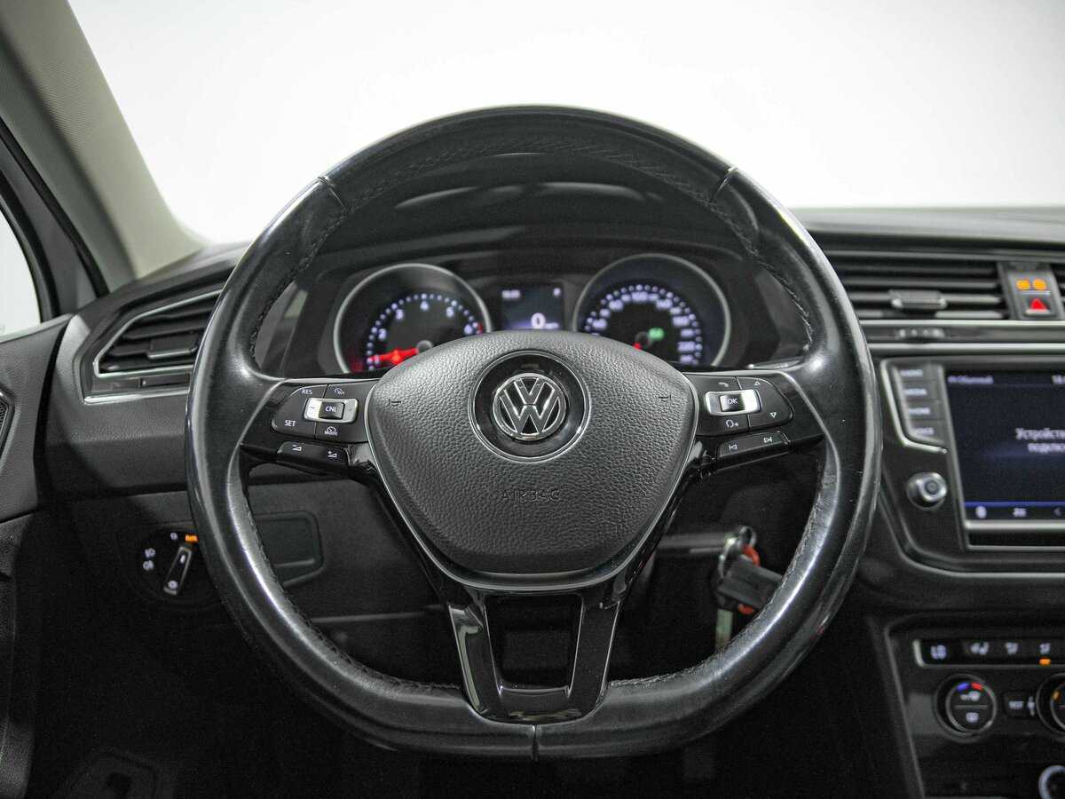 Volkswagen Tiguan, 2017 Фото №8