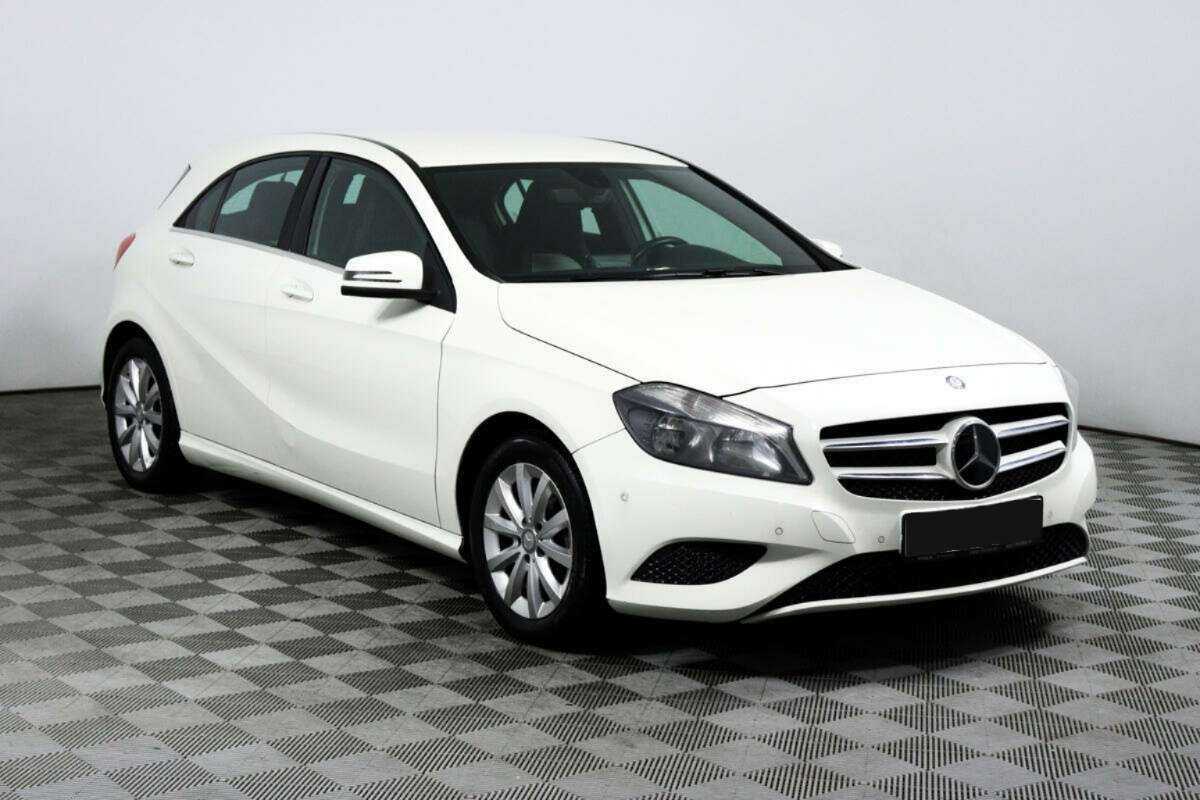 Mercedes-Benz A-Класс 180, 2013 Фото №3