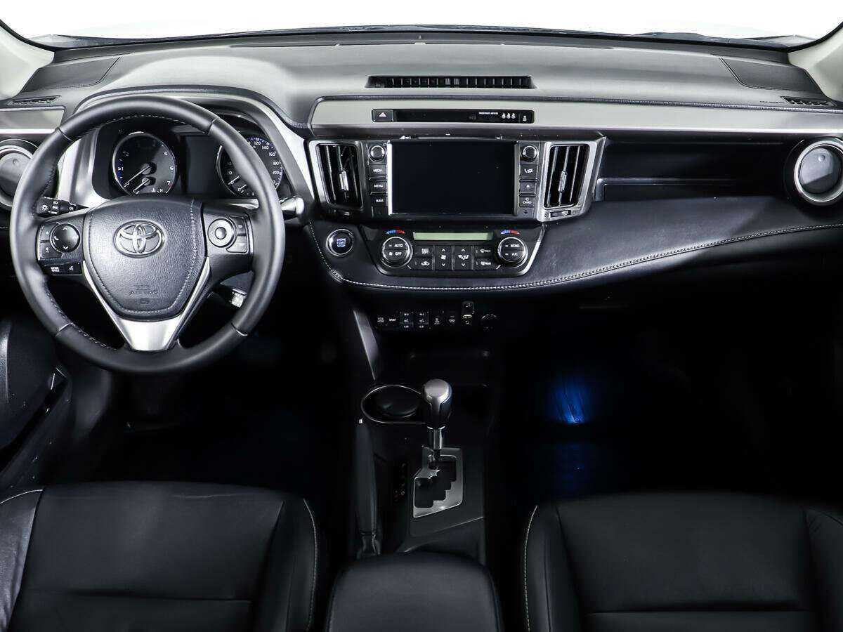 Toyota RAV4, 2018 Фото №12