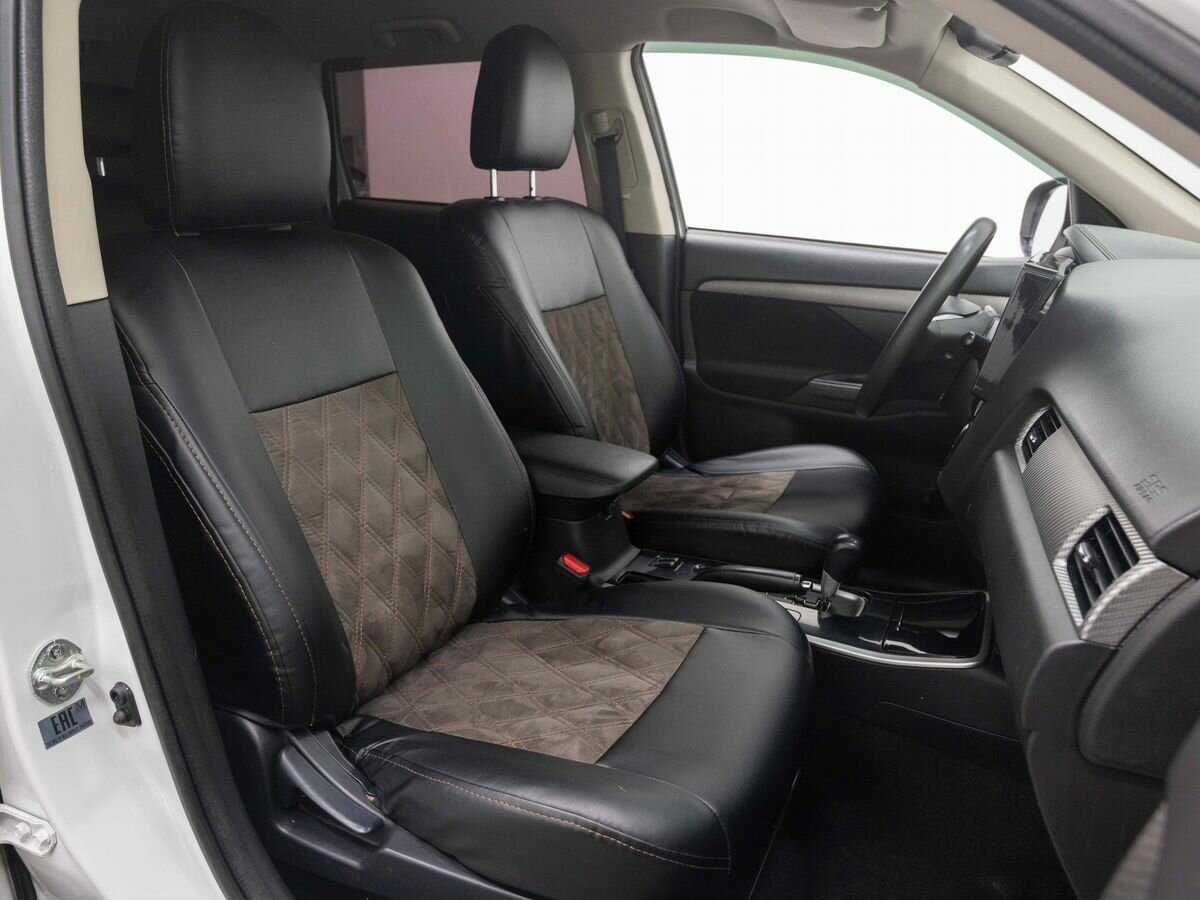 Mitsubishi Outlander, 2018 Фото №14