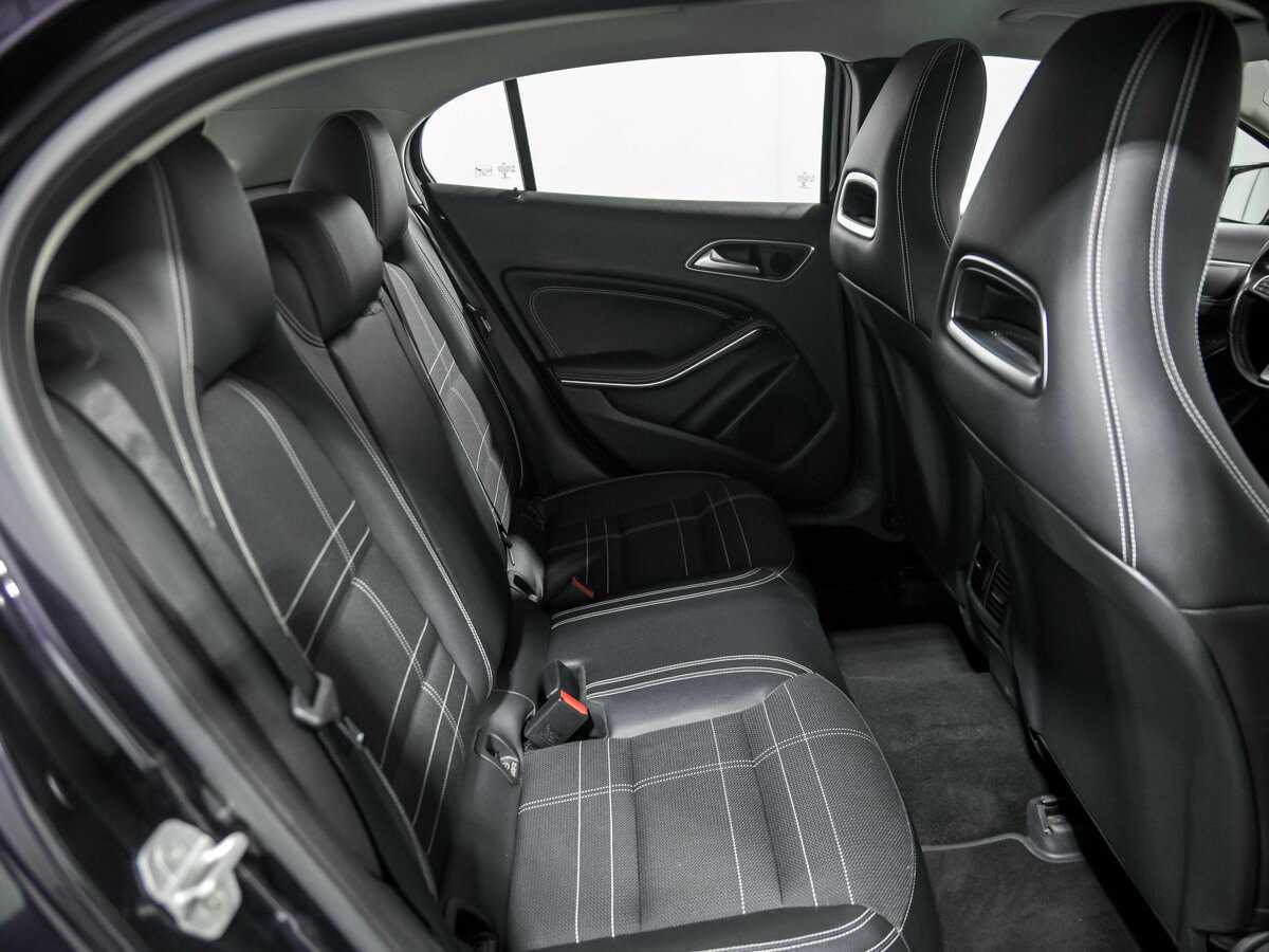 Mercedes-Benz GLA 200, 2016 Фото №15