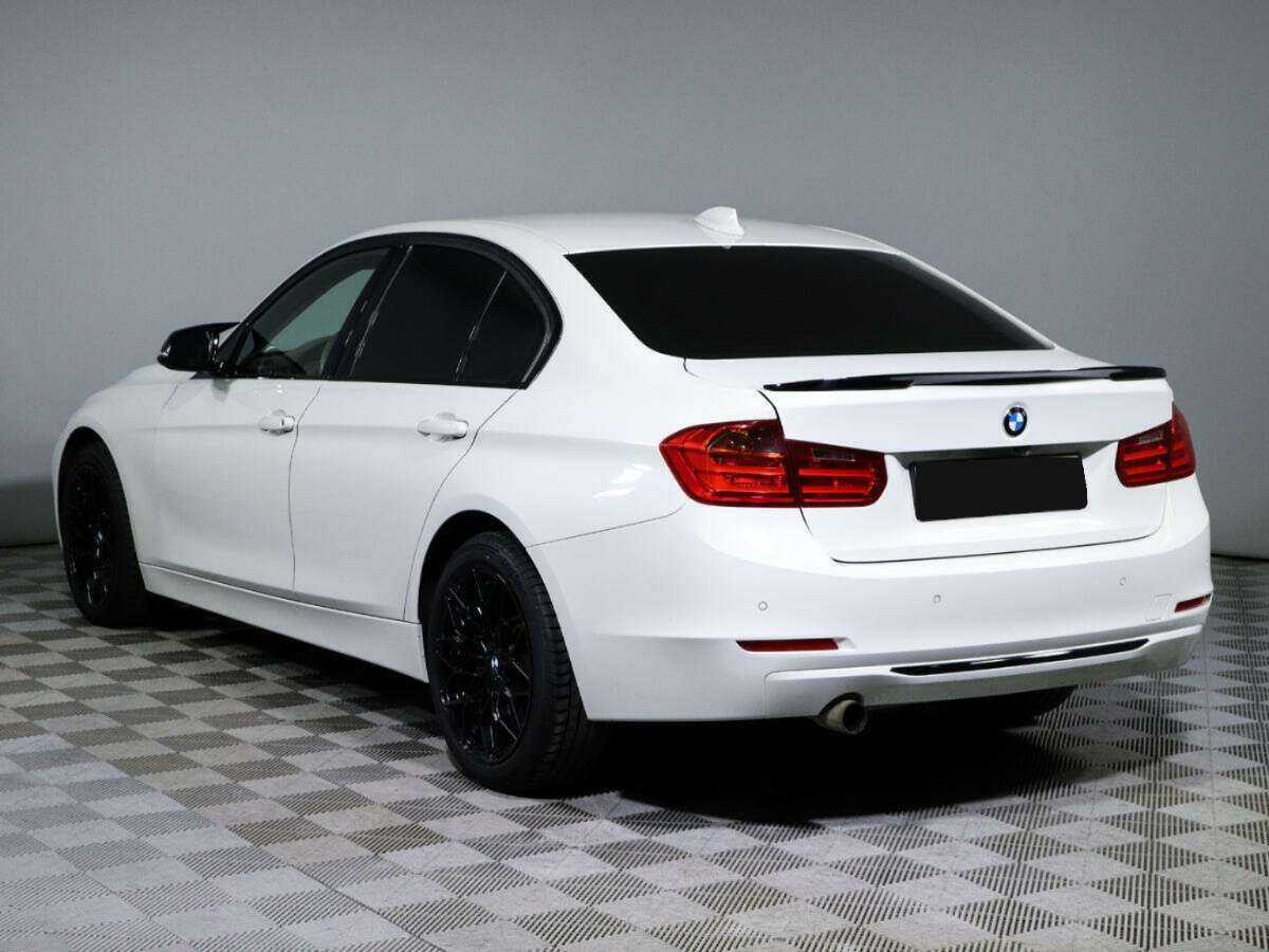 BMW 3 серии 320i xDrive, 2013 Фото №6