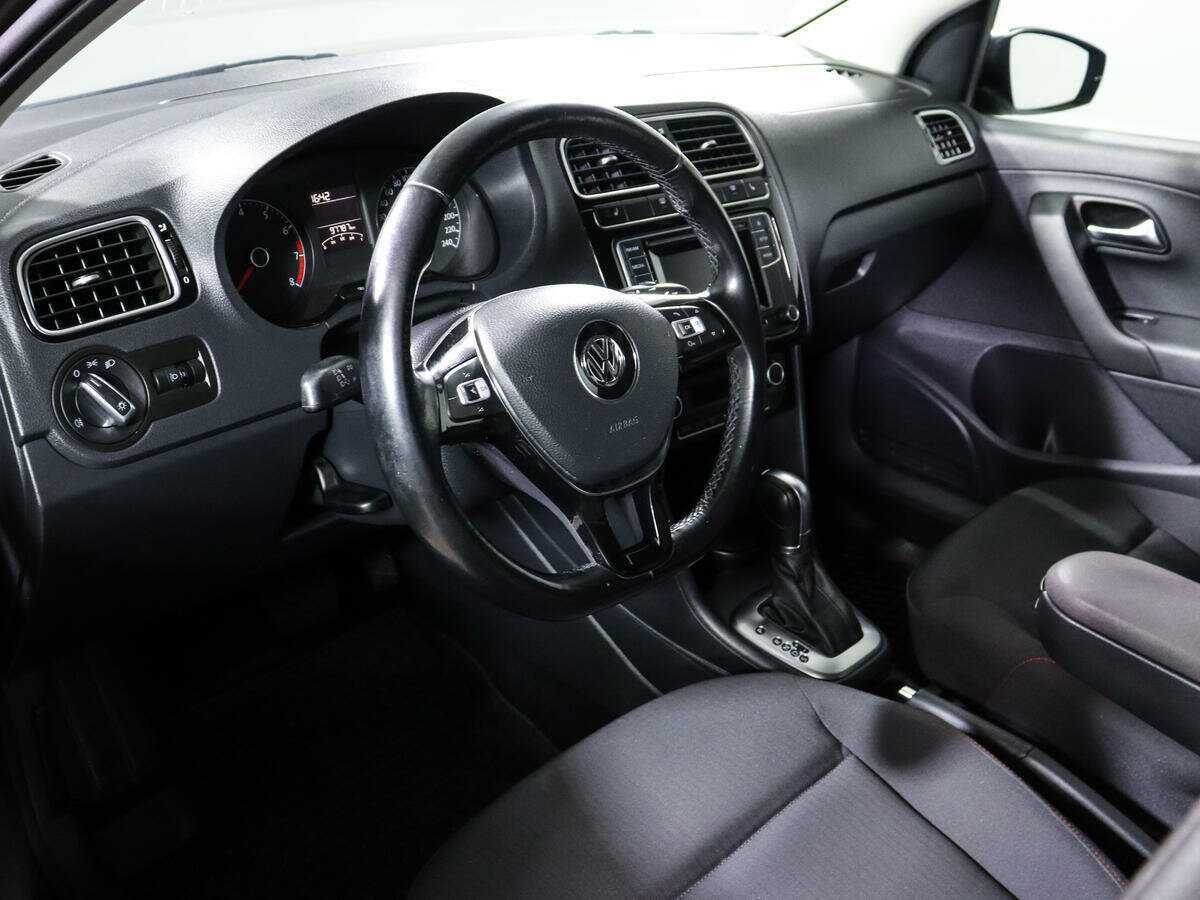 Volkswagen Polo, 2017 Фото №14