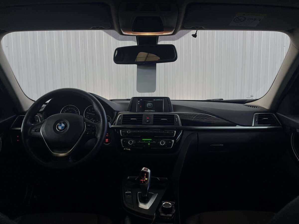 BMW 3 серии 320i xDrive, 2018 Фото №9