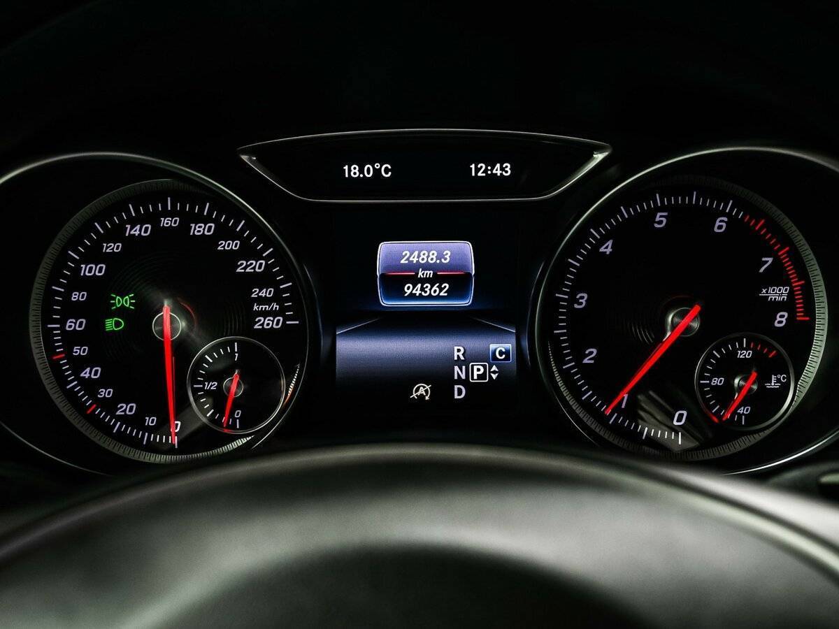 Mercedes-Benz GLA 200, 2019 Фото №10