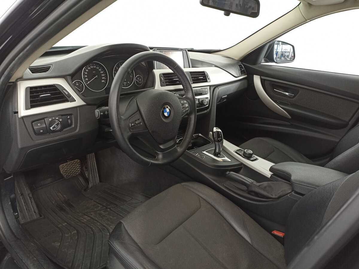 BMW 3 серии 320i, 2016 Фото №14