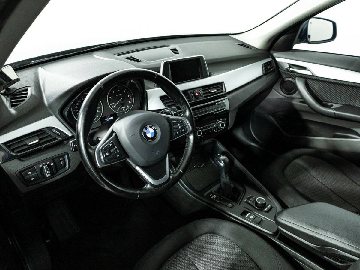 BMW X1 18d xDrive II (F48), 2017 Фото №10