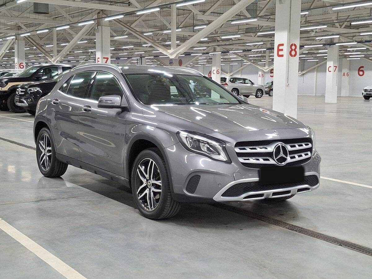 Mercedes-Benz GLA 200 I (X156) Рестайлинг, 2018 Фото №3