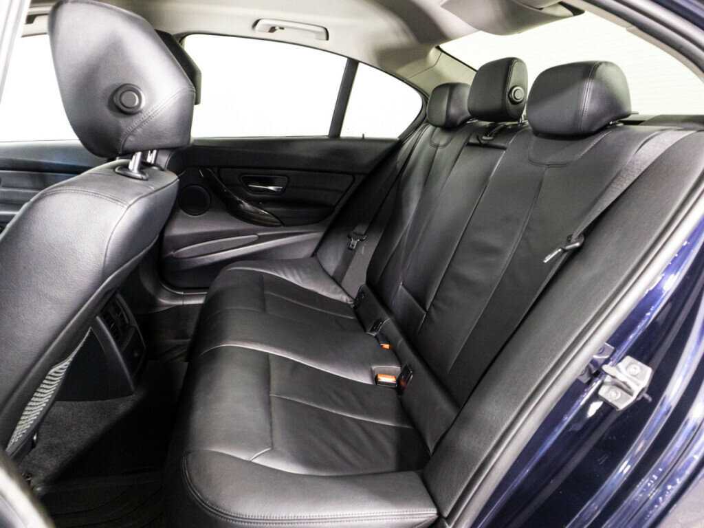 BMW 3 серии 328i xDrive, 2012 Фото №10