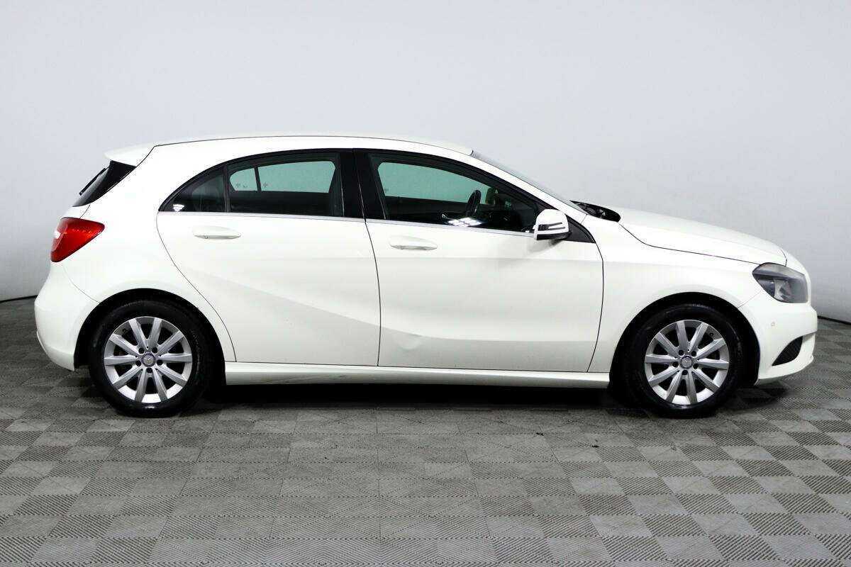 Mercedes-Benz A-Класс 180, 2013 Фото №4