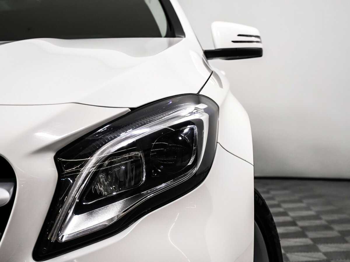 Mercedes-Benz GLA 200, 2018 Фото №14