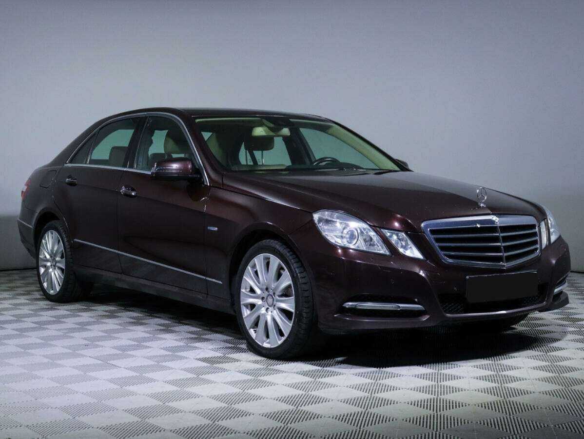 Mercedes-Benz E-Класс 350, 2012 Фото №3