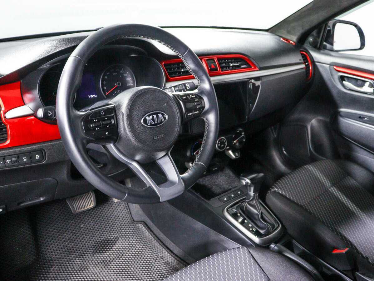 Kia Rio X-Line, 2019 Фото №12