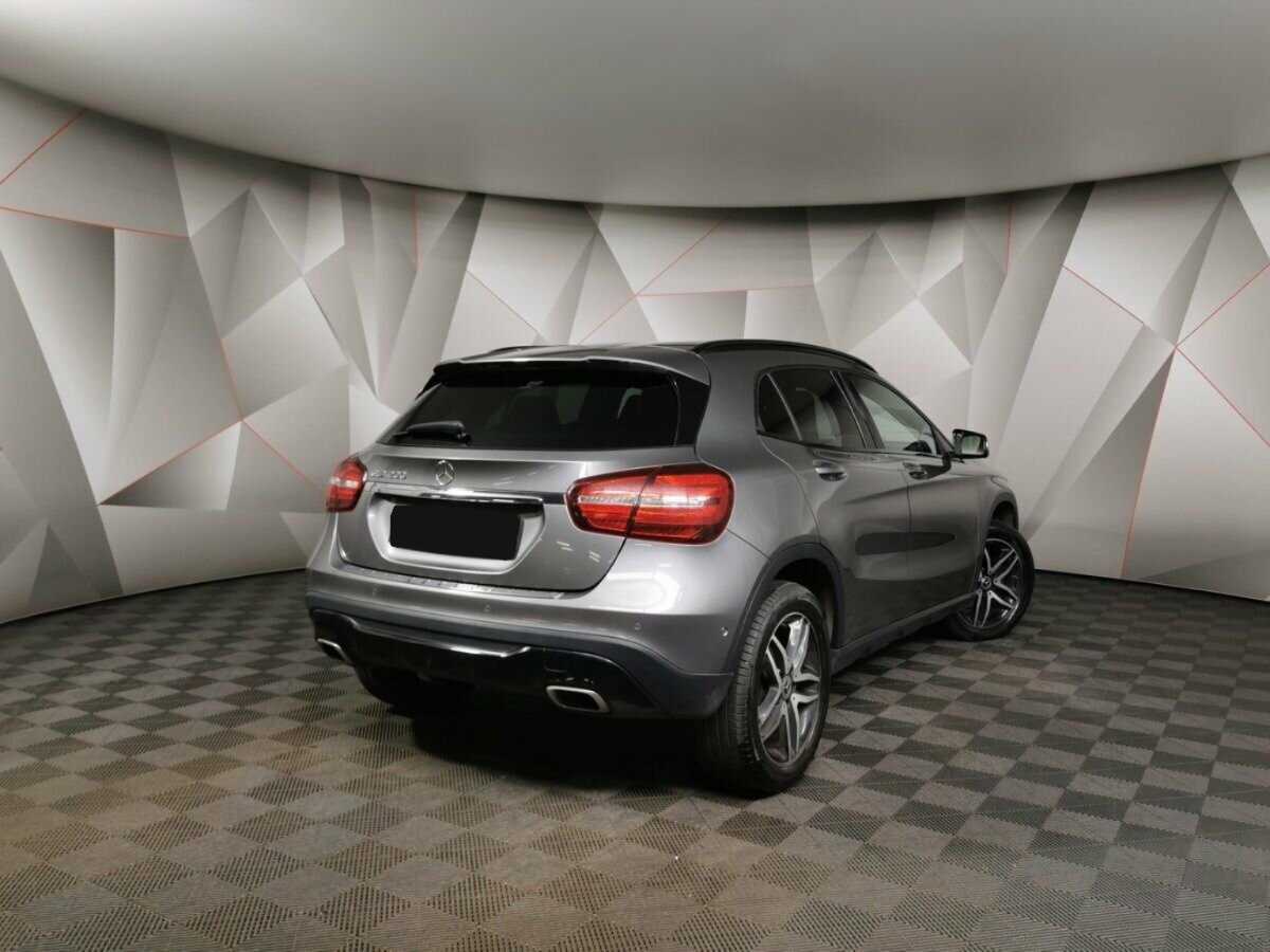 Mercedes-Benz GLA 200, 2019 Фото №2