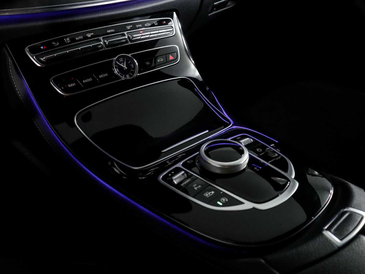 Mercedes-Benz E-Класс 200, 2016 Фото №15