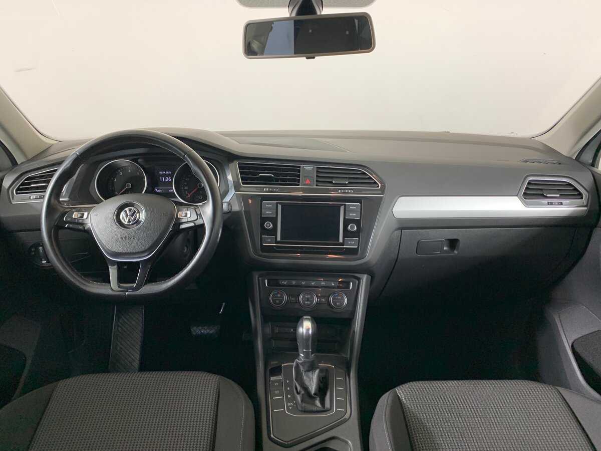 Volkswagen Tiguan, 2018 Фото №13