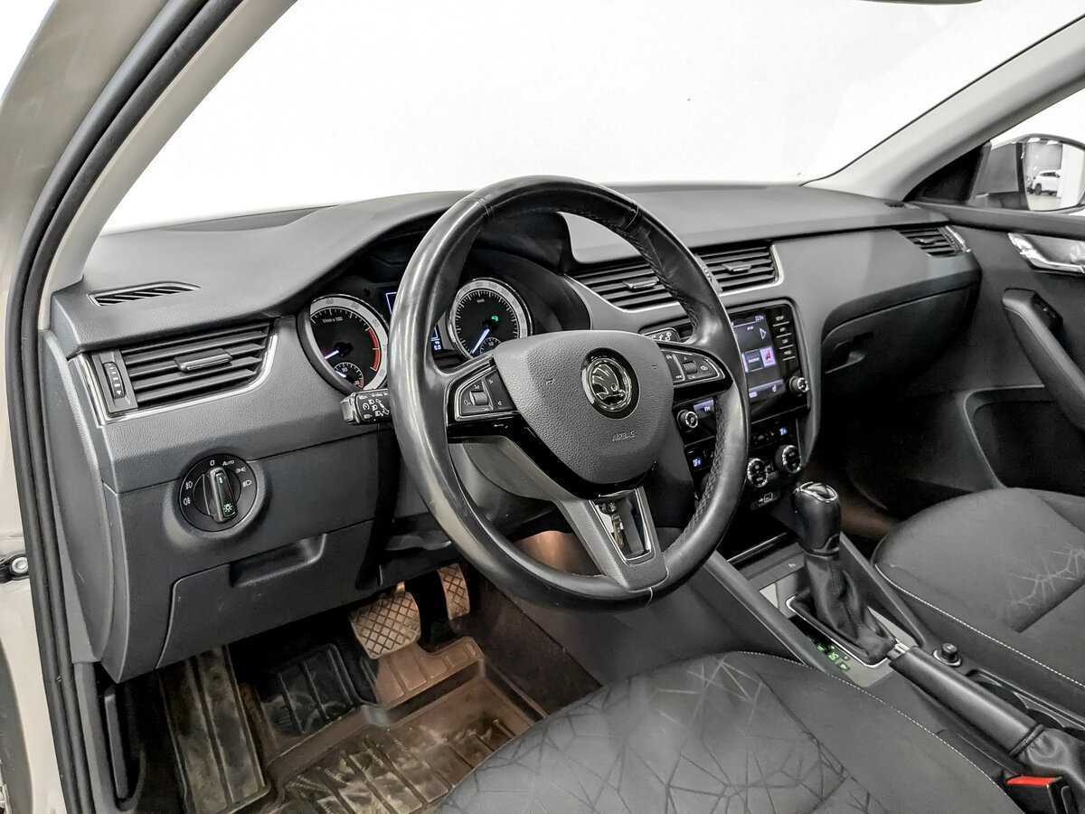 Skoda Octavia, 2020 Фото №16