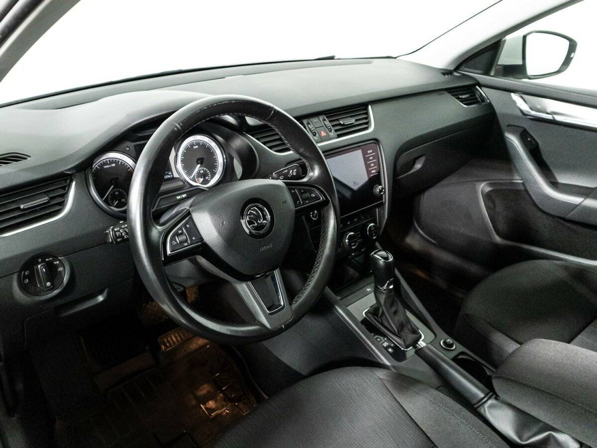 Skoda Octavia, 2017 Фото №11