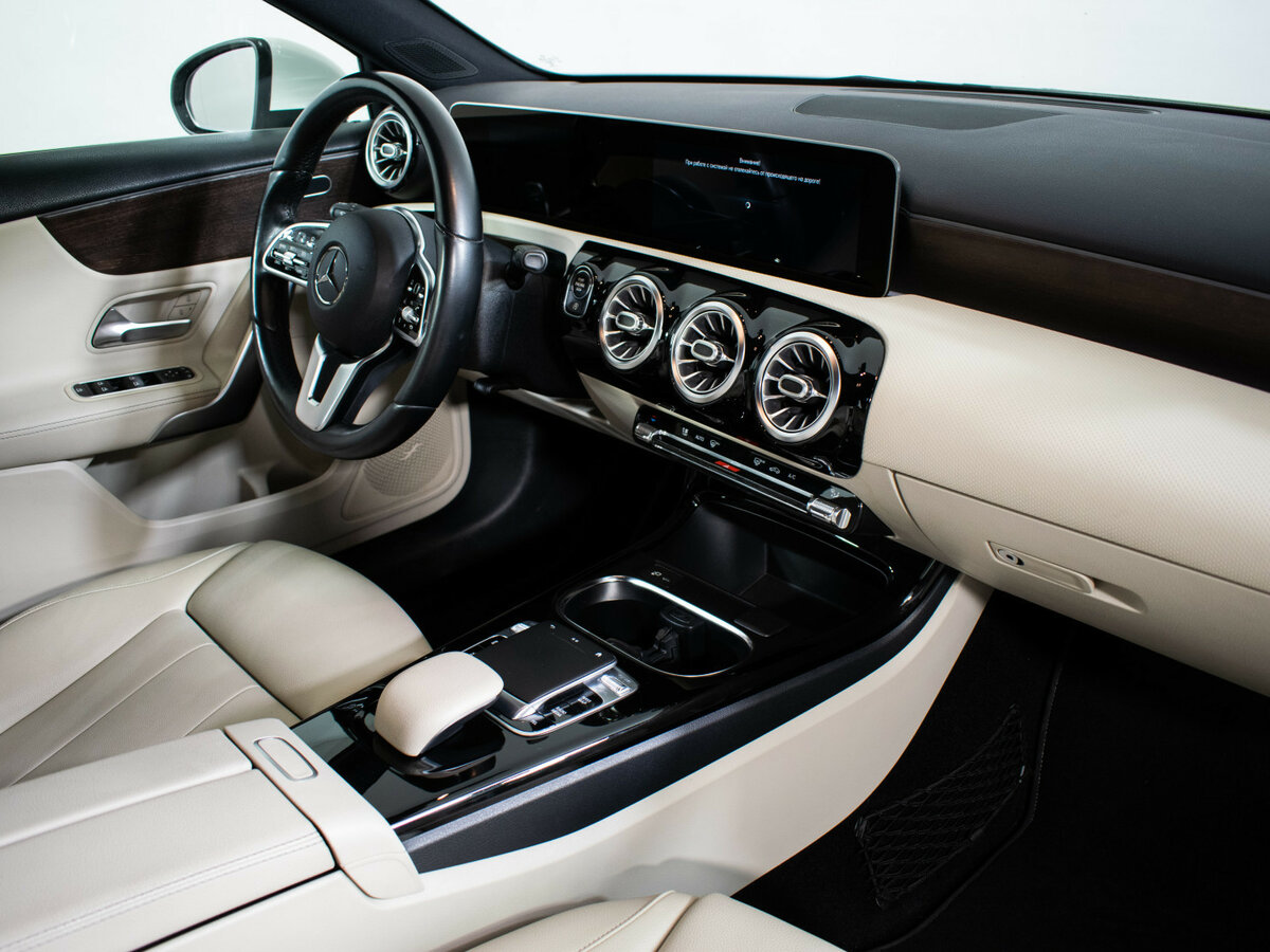 Mercedes-Benz A-Класс 200 IV (W177), 2018 Фото №8