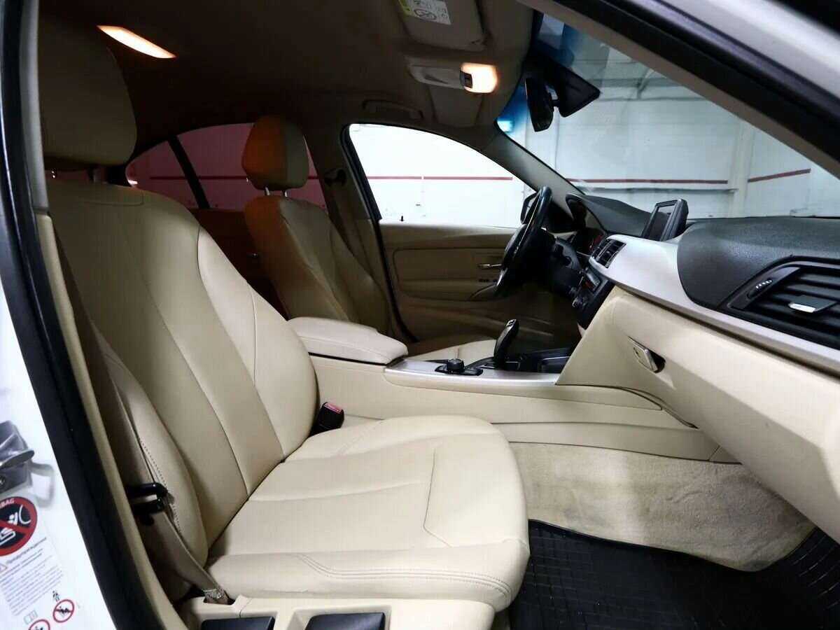 BMW 3 серии 316i, 2014 Фото №13