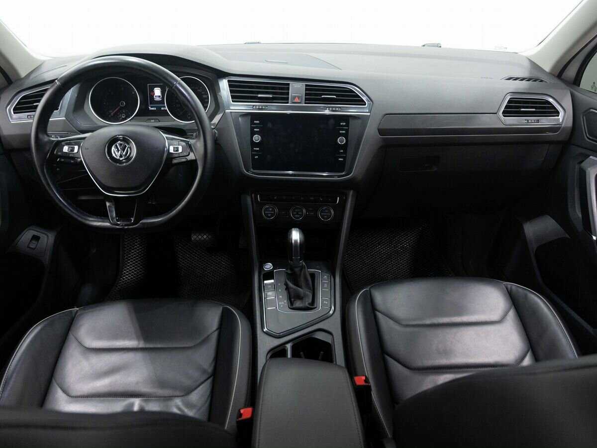 Volkswagen Tiguan, 2018 Фото №14