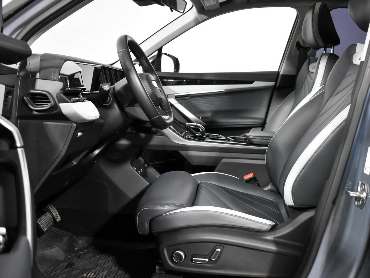 Geely Atlas II, 2024 Фото №10