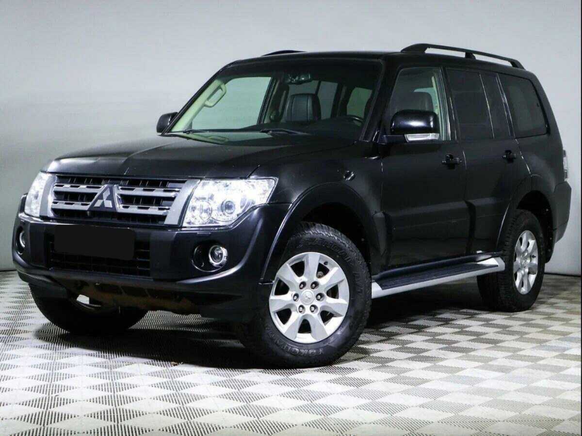 Mitsubishi Pajero, 2013 Фото №1