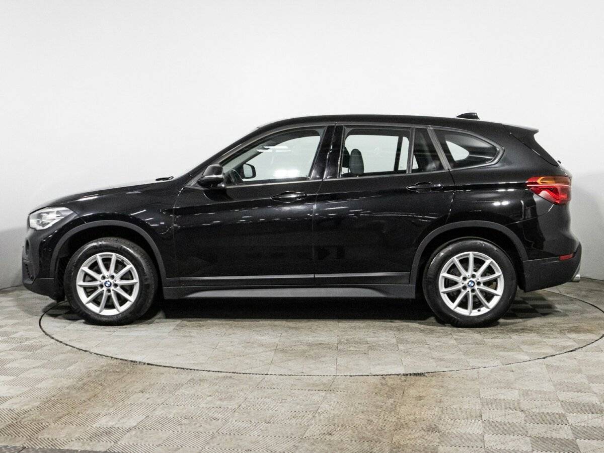 BMW X1 20i xDrive, 2018 Фото №8