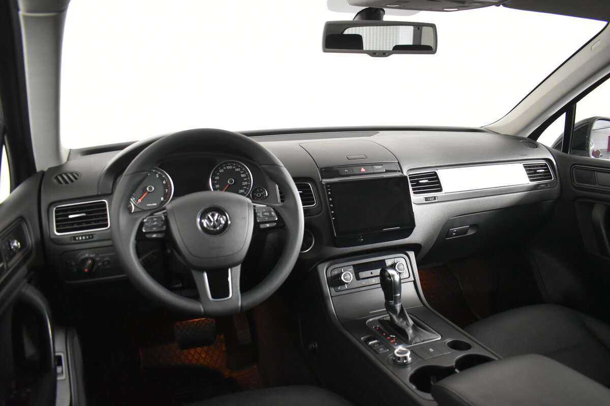 Volkswagen Touareg, 2013 Фото №13