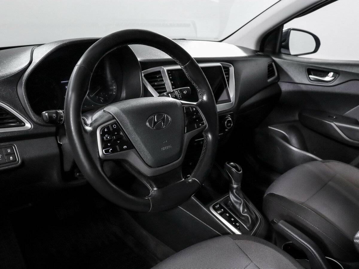 Hyundai Solaris II, 2018 Фото №12