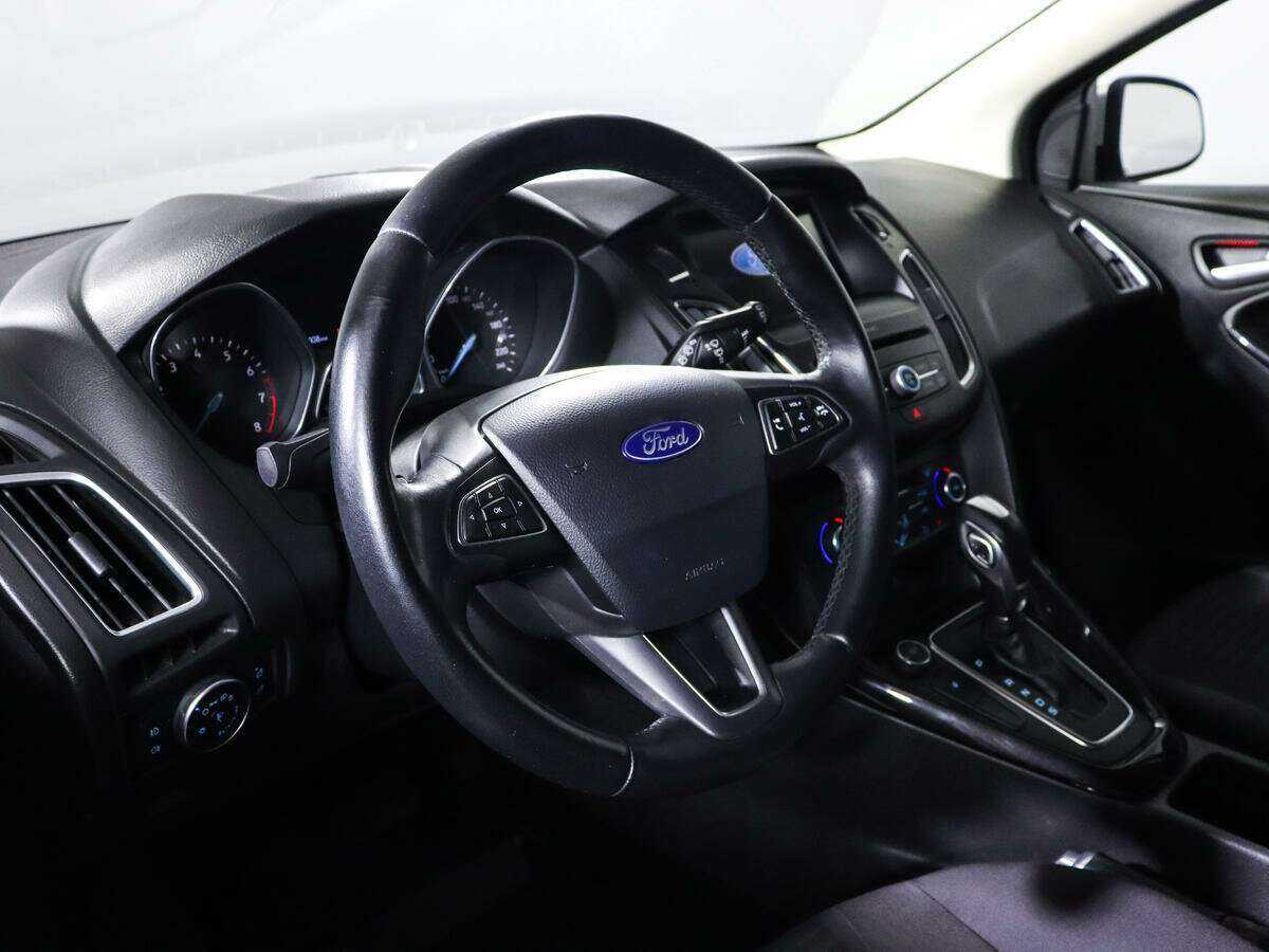 Ford Focus, 2017 Фото №12