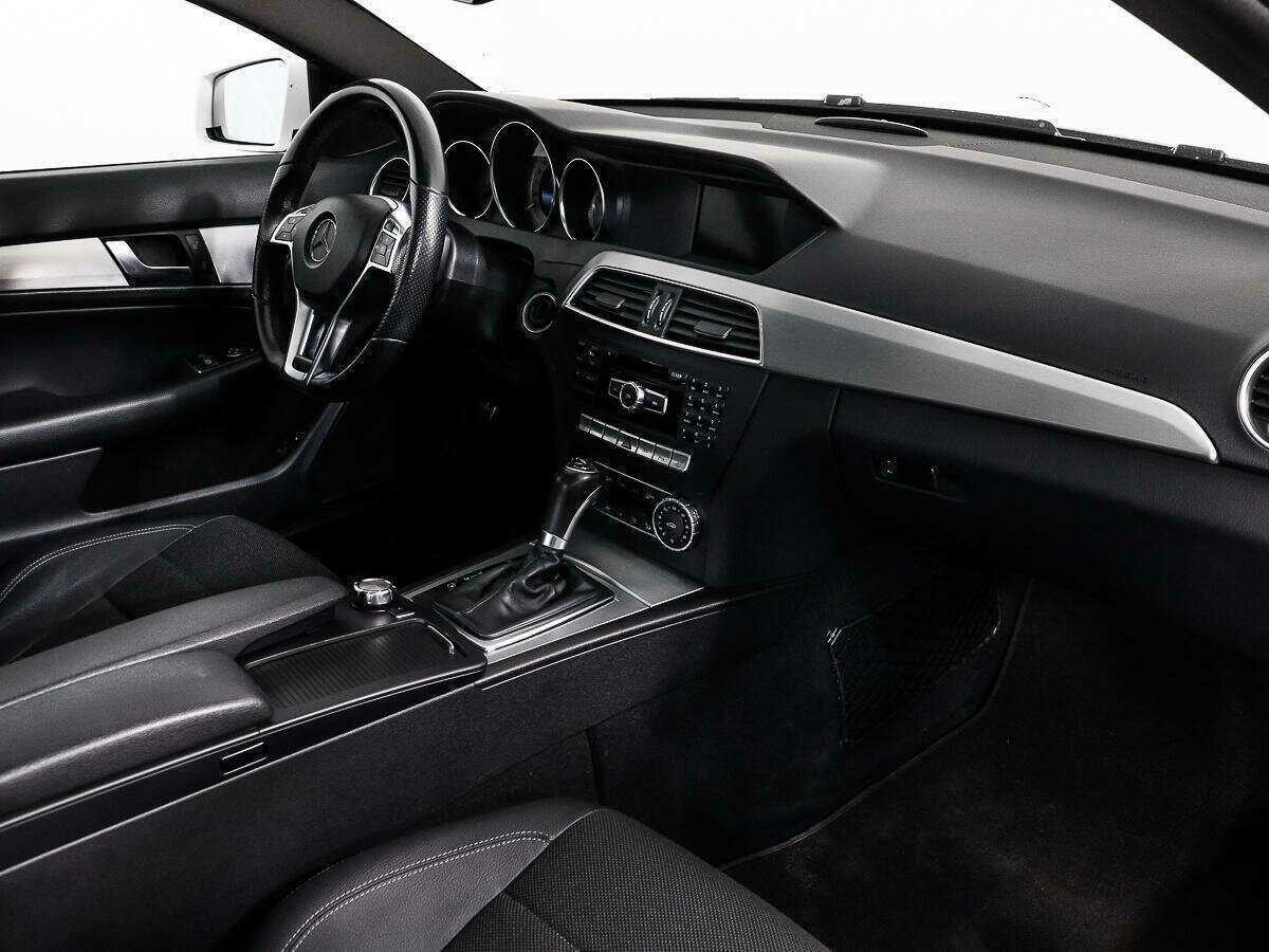 Mercedes-Benz C-Класс 180, 2015 Фото №13