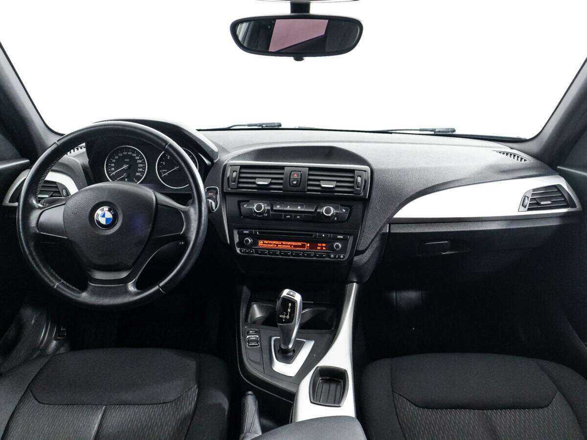 BMW 1 серии 116i, 2012 Фото №12