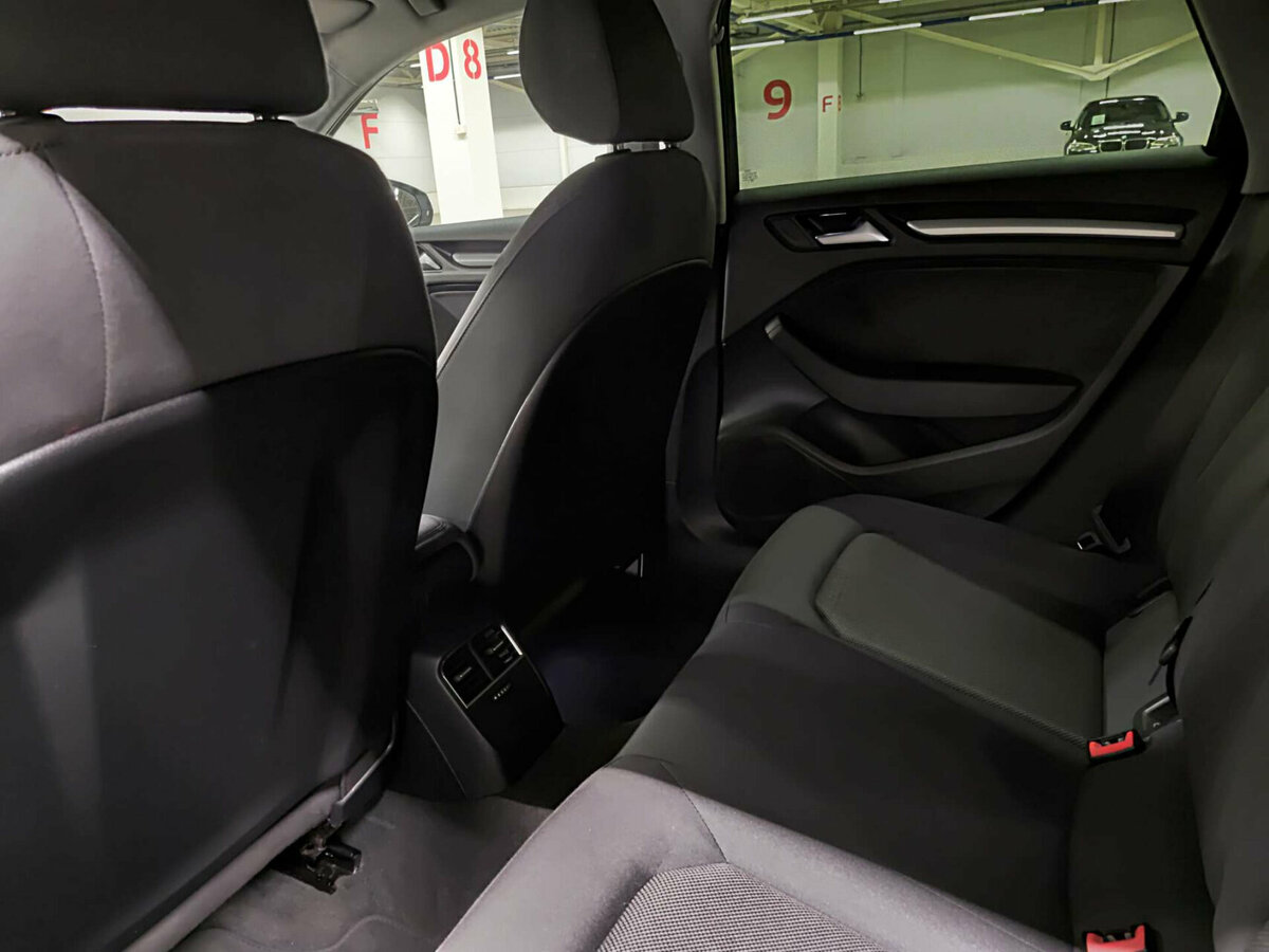 Audi A3 III (8V) Рестайлинг, 2020 Фото №12