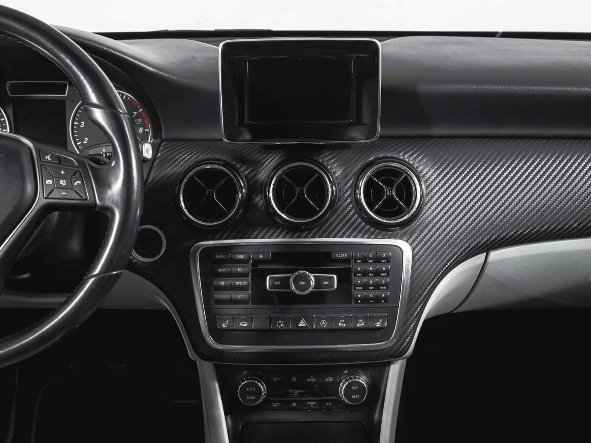 Mercedes-Benz GLA 250, 2015 Фото №10