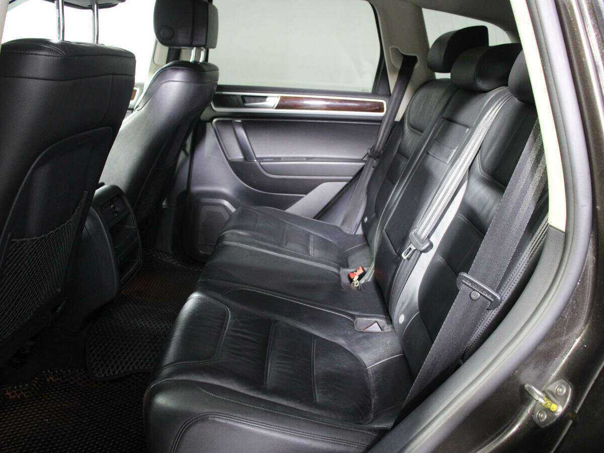 Volkswagen Touareg, 2015 Фото №7