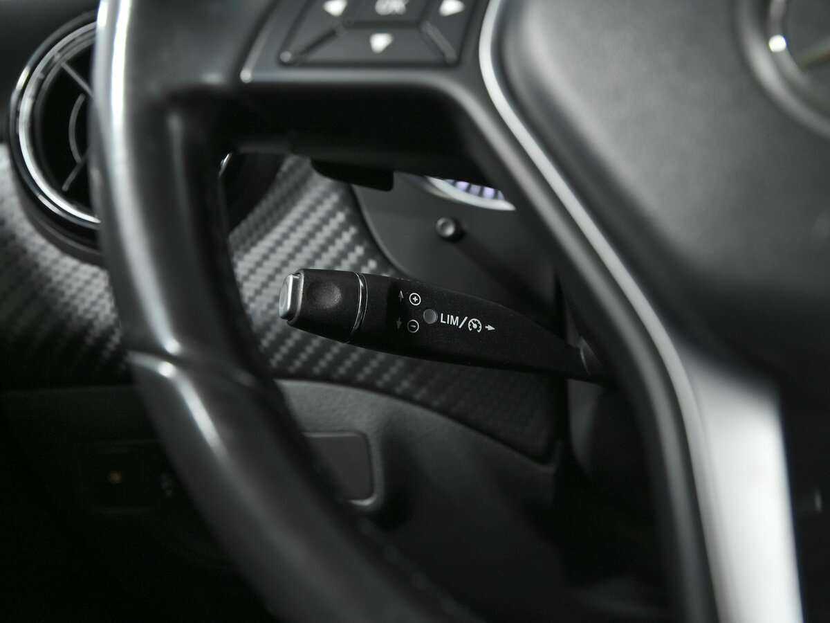 Mercedes-Benz GLA 250, 2015 Фото №10