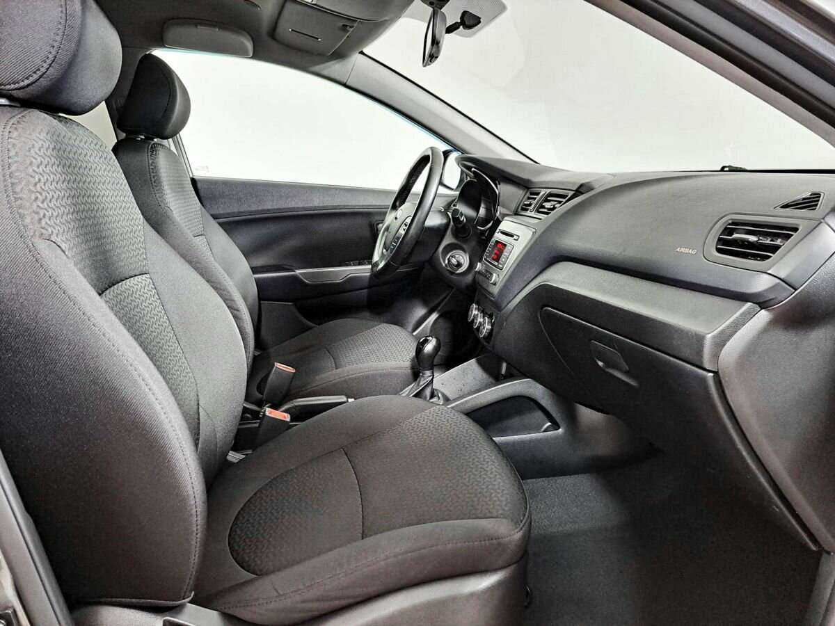 Kia Rio, 2017 Фото №7