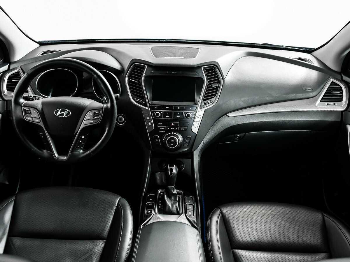 Hyundai Santa Fe Grand, 2017 Фото №11