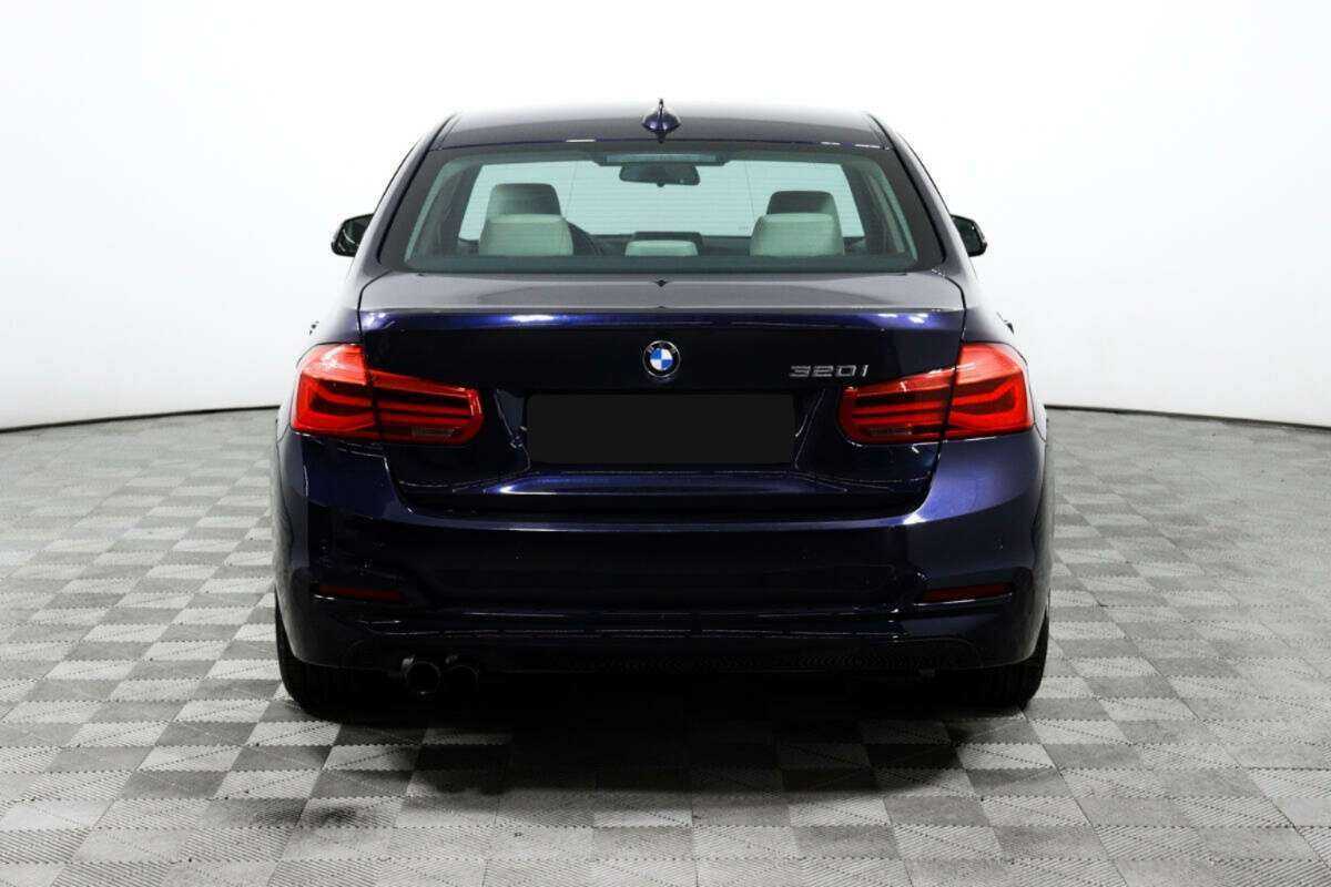BMW 3 серии 320i, 2016 Фото №6