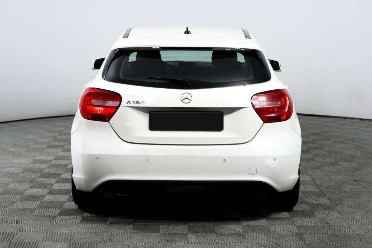 Mercedes-Benz A-Класс 180, 2014 Фото №6