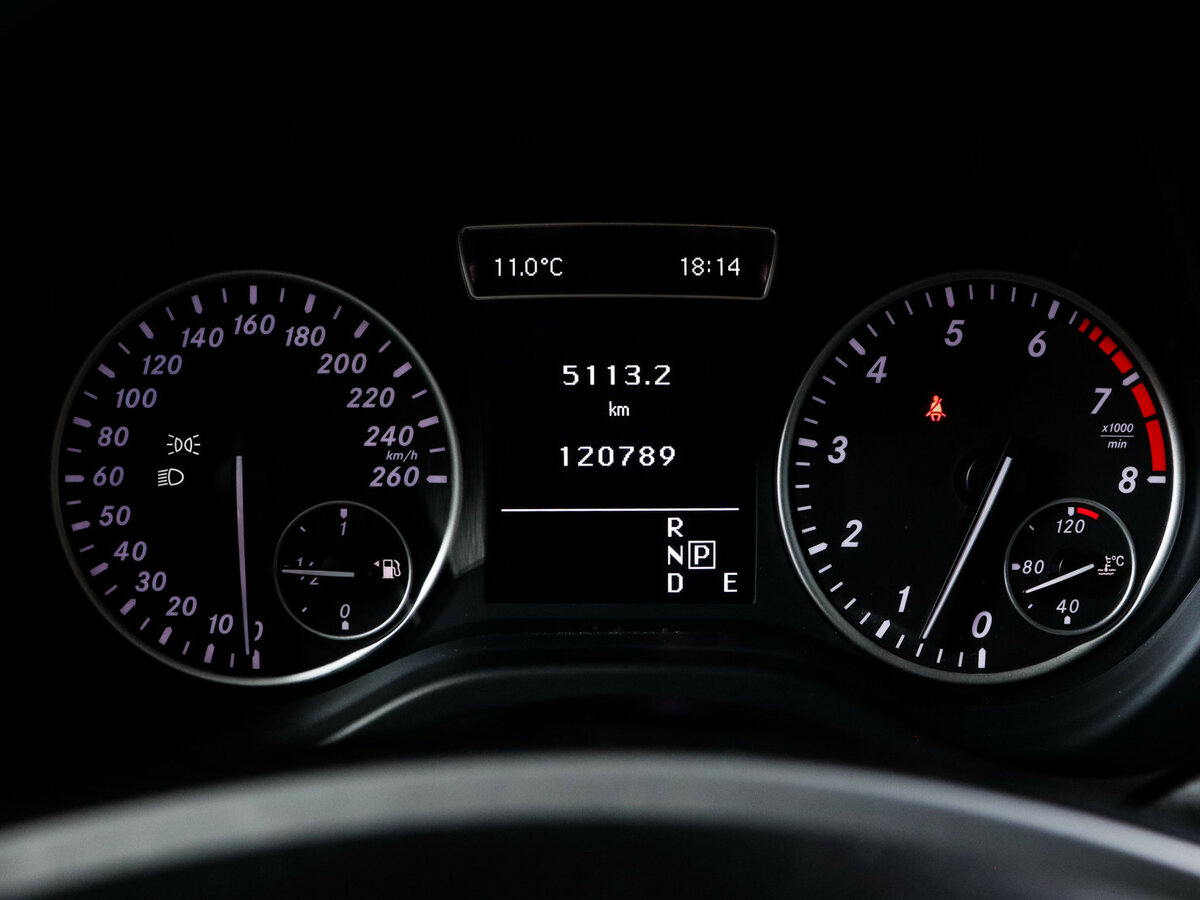 Mercedes-Benz A-Класс 180 III (W176), 2014 Фото №9