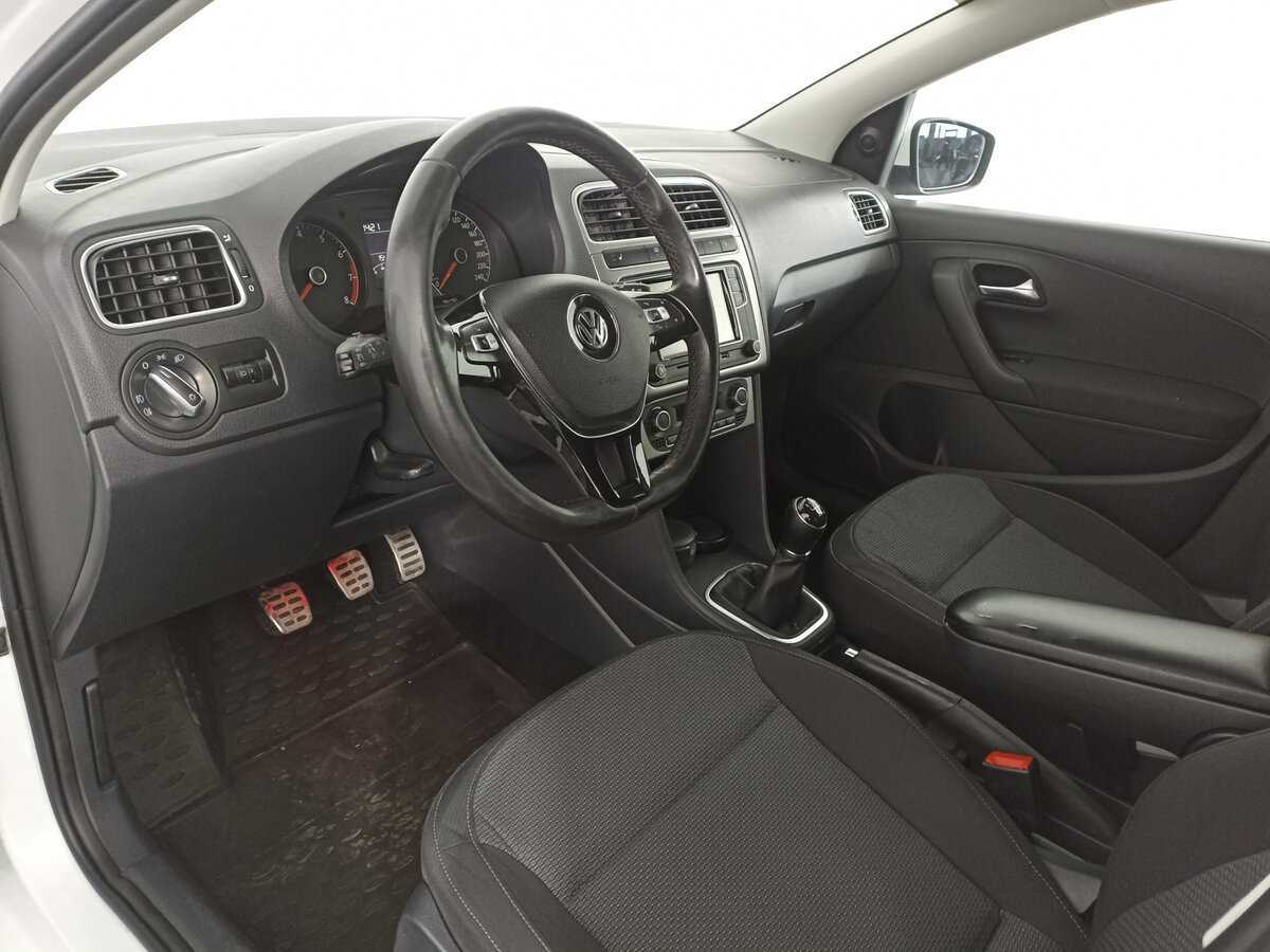 Volkswagen Polo, 2017 Фото №16