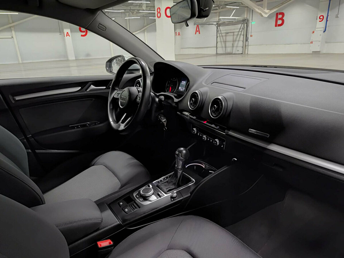 Audi A3 III (8V) Рестайлинг, 2020 Фото №11