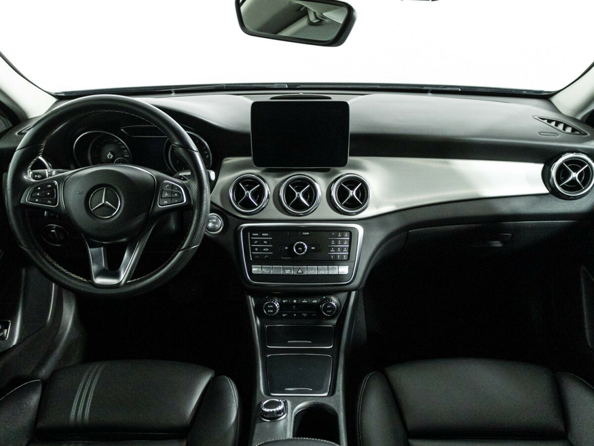 Mercedes-Benz GLA 250 I (X156) Рестайлинг, 2017 Фото №13