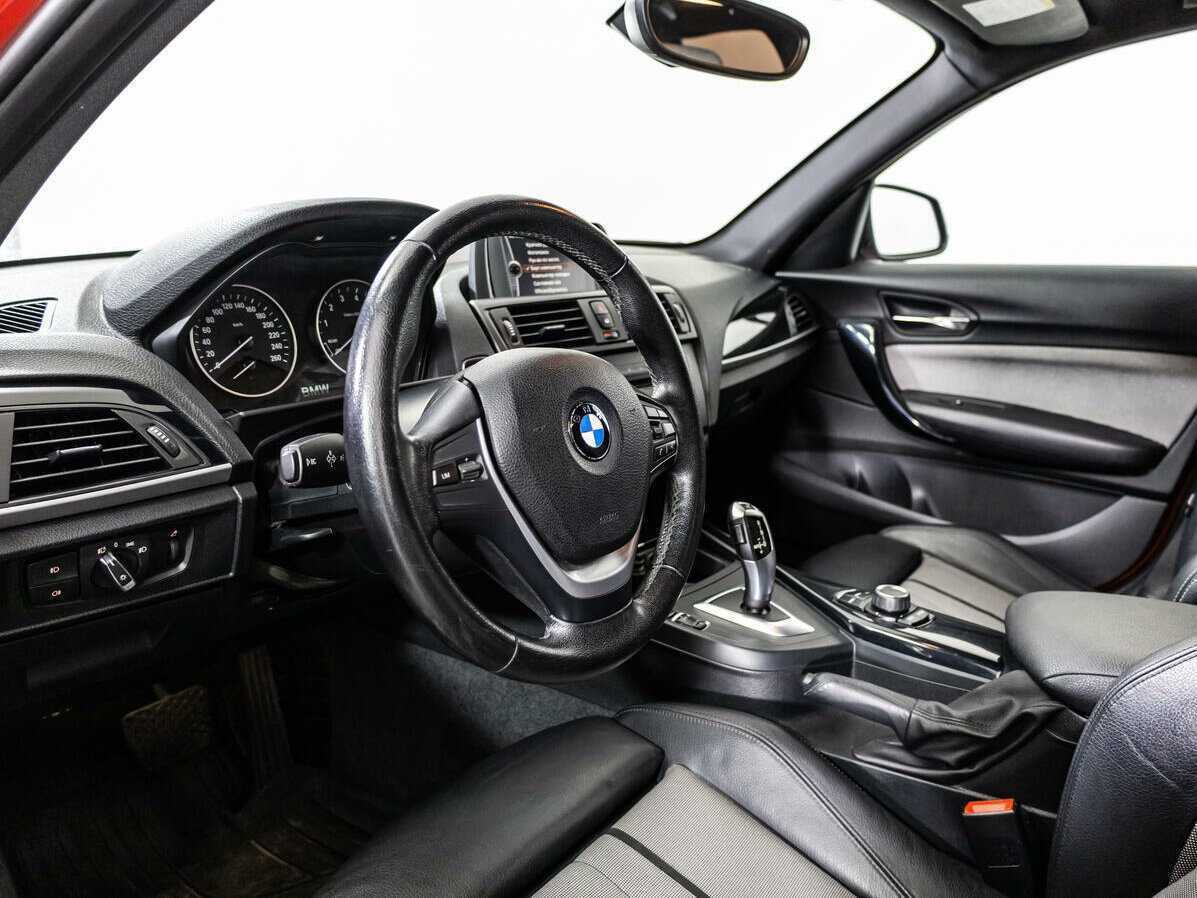 BMW 1 серии 118i, 2012 Фото №10