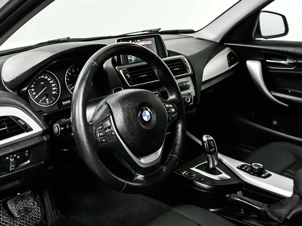 BMW 1 серии 118i, 2017 Фото №12