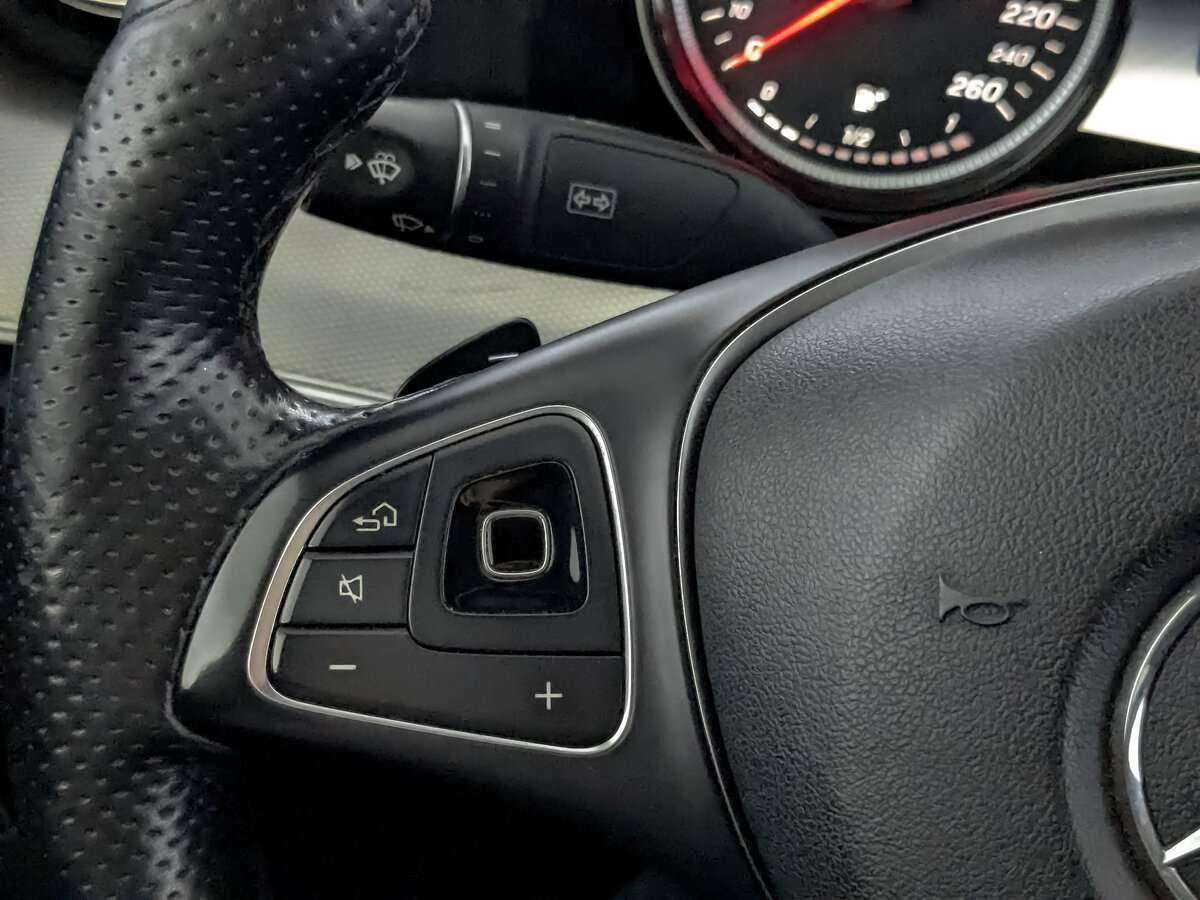 Mercedes-Benz E-Класс 200, 2018 Фото №26
