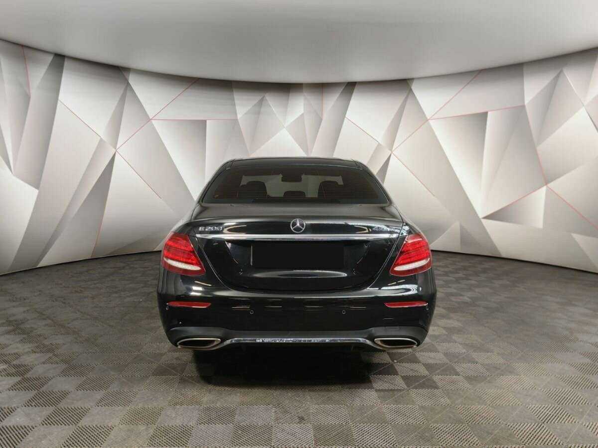 Mercedes-Benz E-Класс 200, 2017 Фото №8