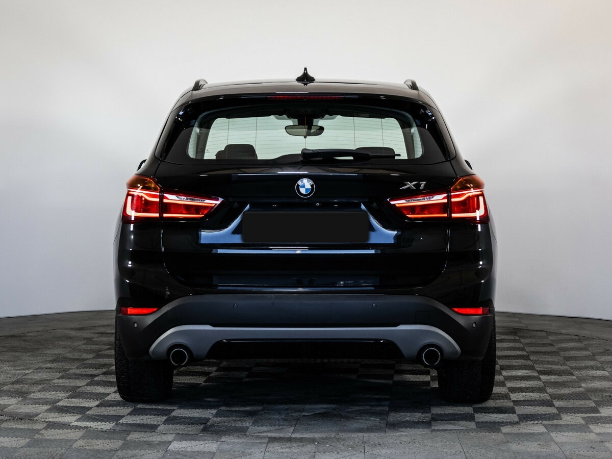 BMW X1 20i xDrive II (F48), 2017 Фото №6